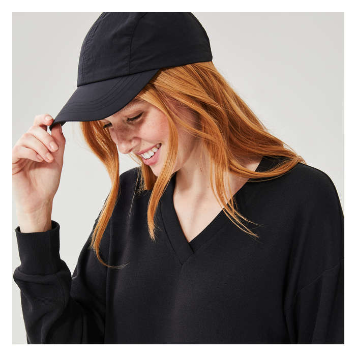 Women's Active V-Neck Pullover